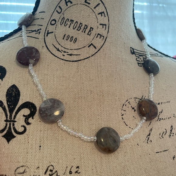 Genuine Gorgeous Grey Agate Necklace with Glass Beads - Picture 5 of 7
